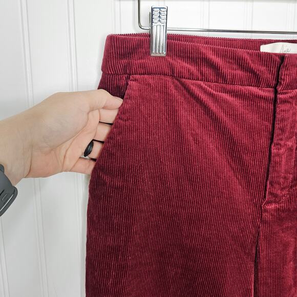 Joie Women's Marcena Corduroy Crop Flare Pants Size 8 Burgundy Slim Leg Career - Picture 4 of 9